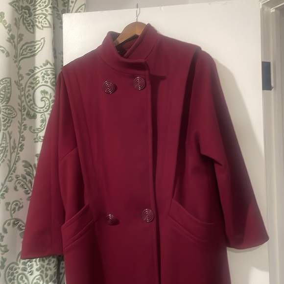 Vintage Worthington Burgundy Long Coat size 8p - Picture 2 of 5